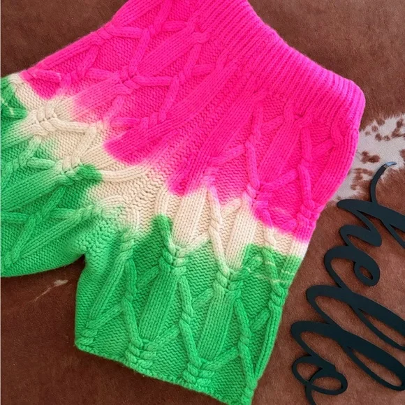 The Elder Statesman Cashmere Set Frank Cardigan and Dip Dye Chunky Cable Shorts - Picture 5 of 15